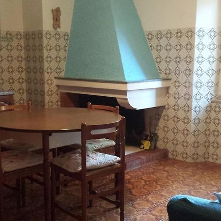 Appartamento Casa Michele Pau Esterno foto